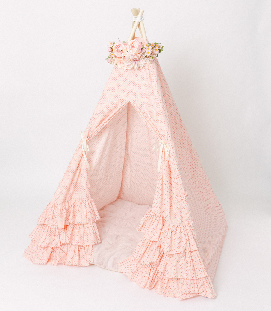 E & E Teepee: Perfectly Pink Floral Topper