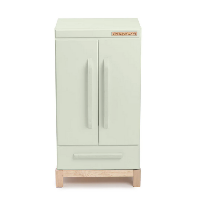 Milton & Goose Essential Refrigerator