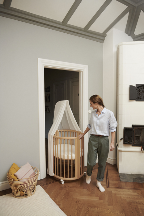 Stokke bassinet deals crib