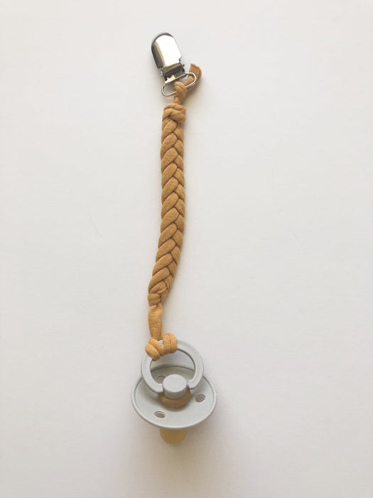 Madeline's Box Soft Braided Pacifier Clip — fawn&forest