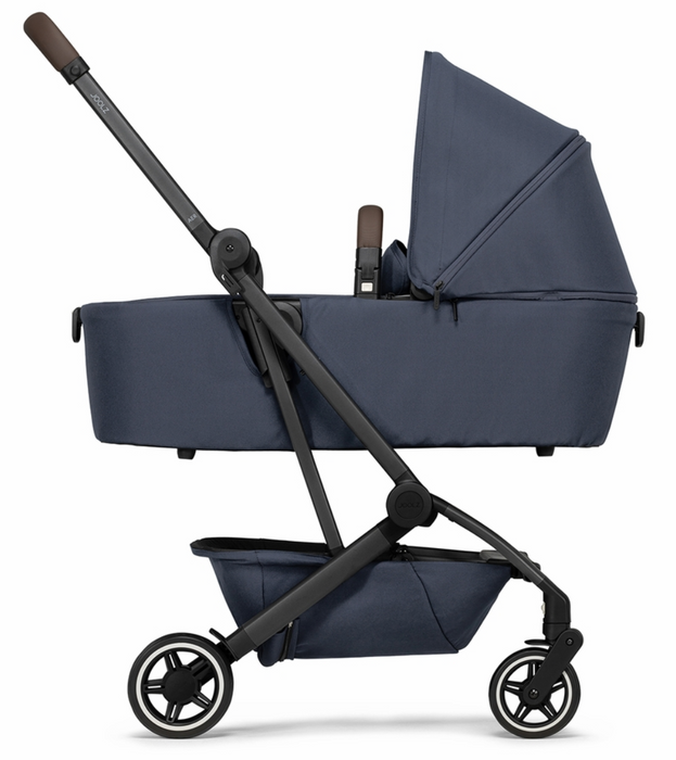 Navy sales blue bassinet