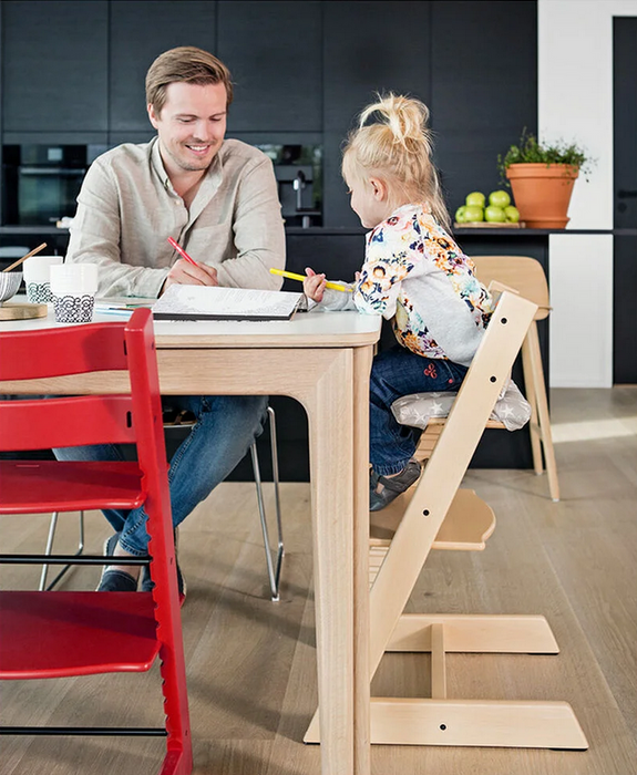 Stokke Tripp Trapp Chair Converts from Infant to Adult Seating – Black  Wagon Kids