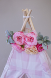 E & E Teepee: Pink DELUXE Floral Topper
